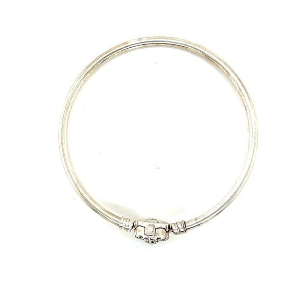 Pandora Snowflake Clasp Bangle - Picture 3 of 5